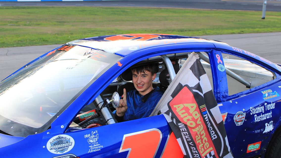 KENDALL WINS MINI 40, LEARY TOPS MODS,  SATURDAY AT MONADNOCK