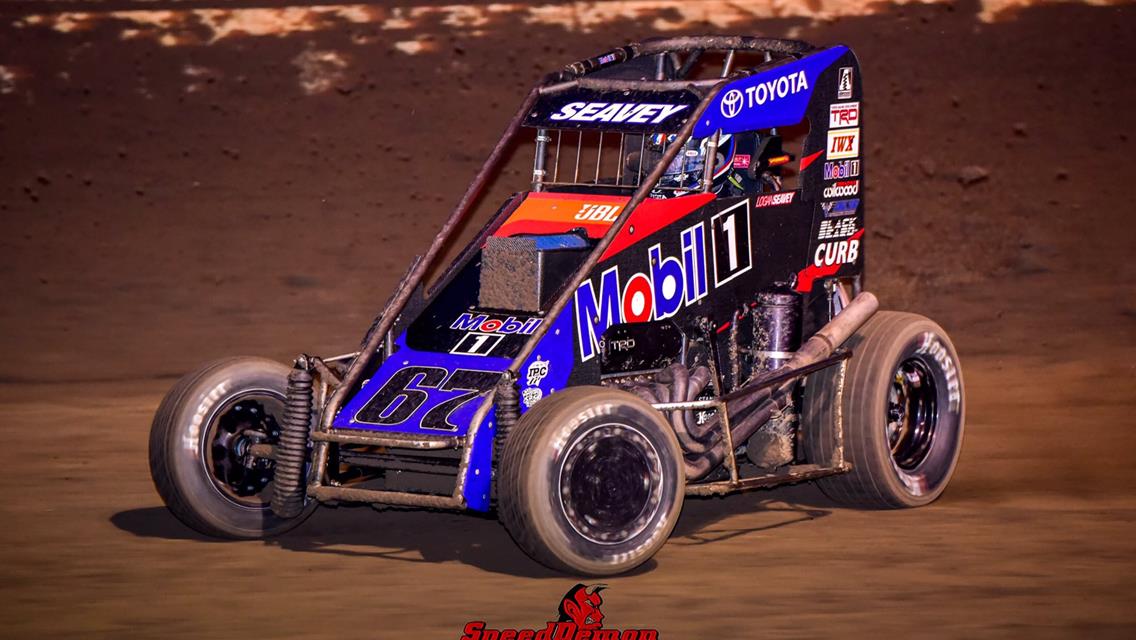 SEAVEY STORMS TO ANOTHER DOMINANT WIN IN JACKSONVILLE MAKEUP