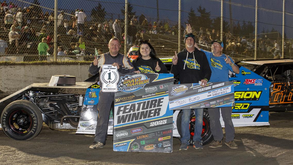 Blood wins Modified Nationals Tune Up, on an Exciting night at Grays Harbor Raceway