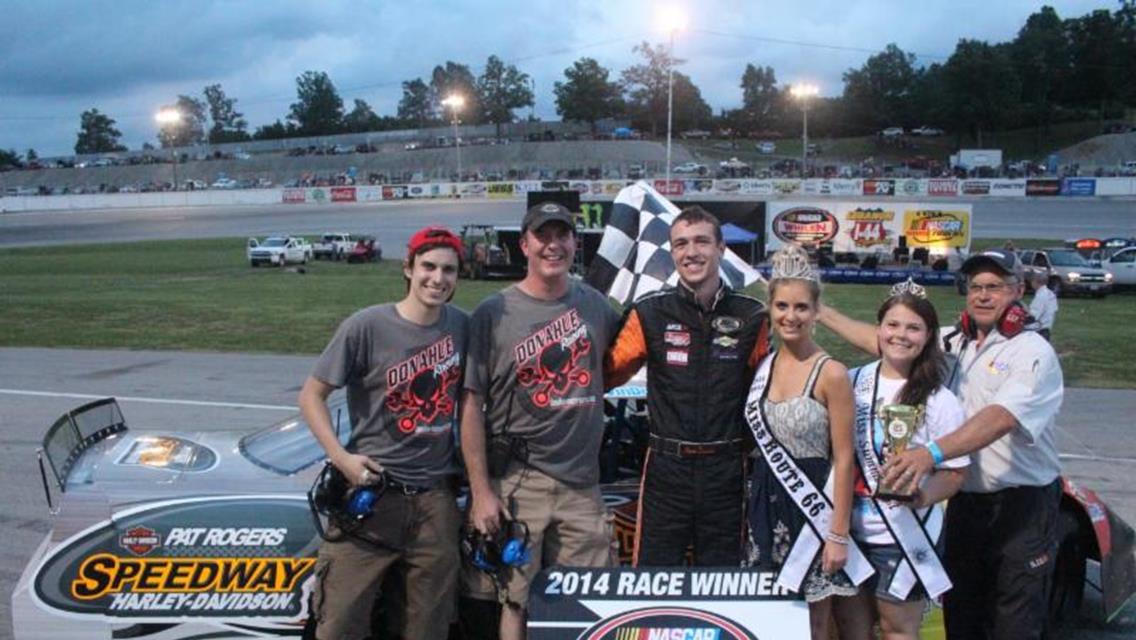 Kevin Donahue wins at Lebanon I44 Speedway