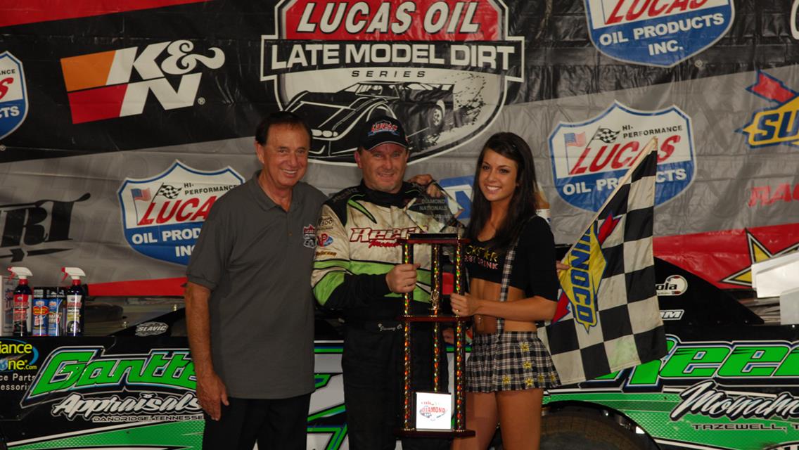 Owens Holds off Wall in Winning CMH Diamond Nationals at Lucas Oil Speedway