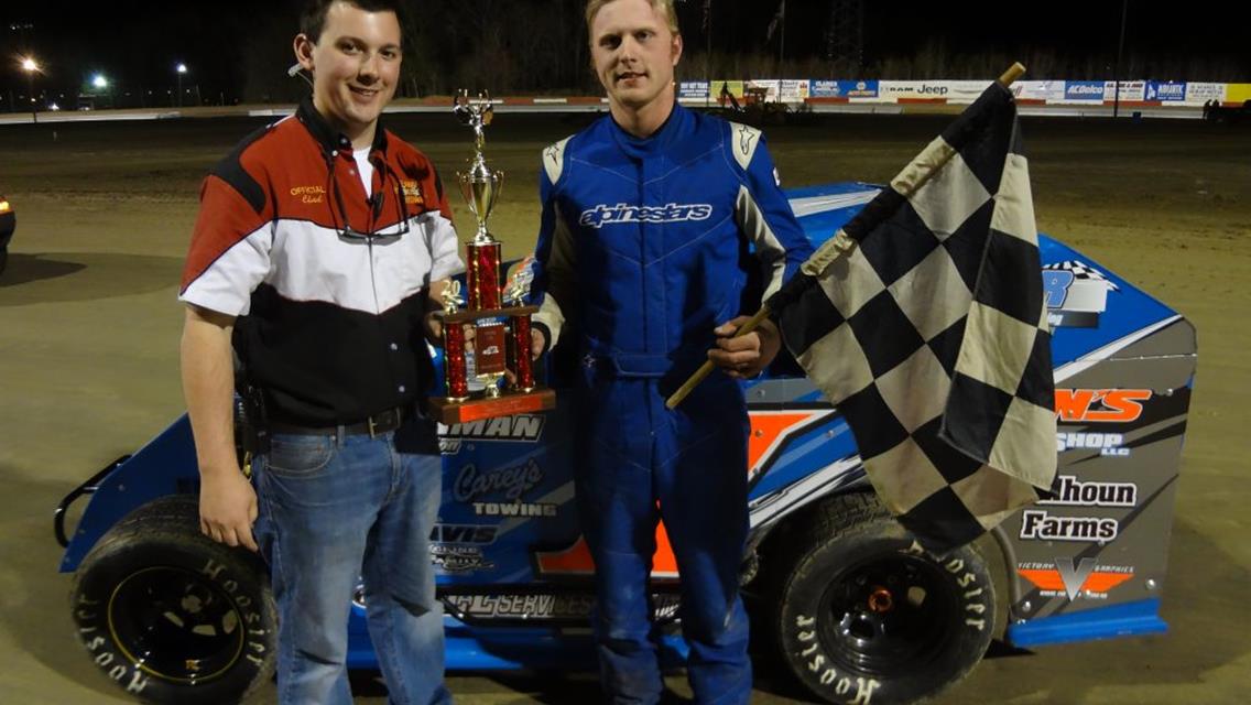 JAMES HILL CONTINUES TO ROLL IN MOD LITES