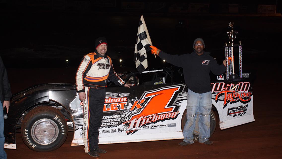 Hickman Captures MARS Opener Friday at Clarksville