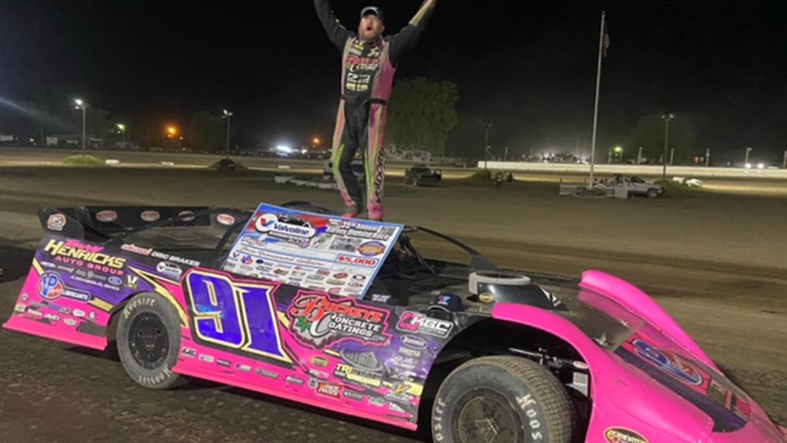 Rusty Schlenk picked up a thrilling win in the 35th annual Barney Oldfield Race at Oakshade Raceway on May 25.