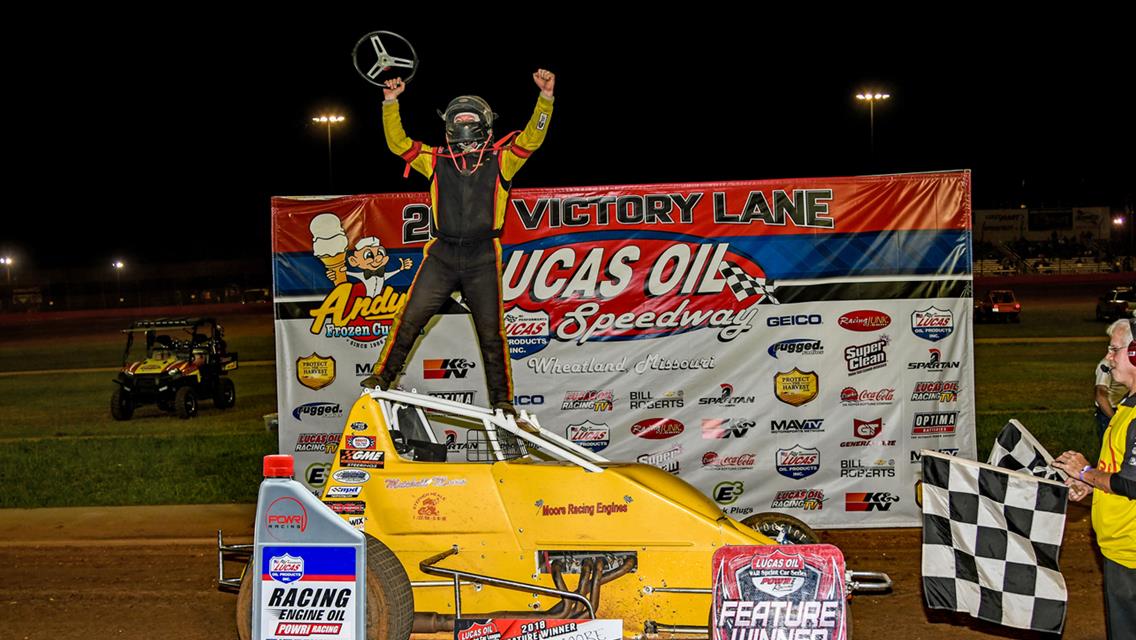 Mitchell Moore wins WAR at Lucas Oil Speedway