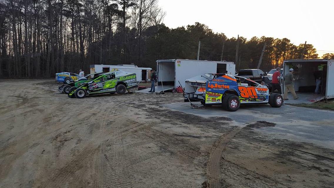 Spring Temperatures, More Than 45 Race Cars, Perfect Track Conditions Kick-Start Georgetown Speedway 2016 Season With Tuesday Open Practice Session; H