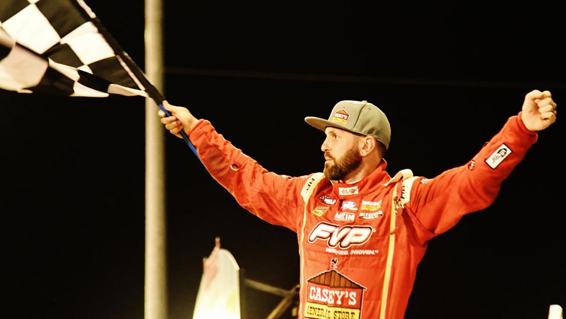 Brown, Garner triumph at Knoxville