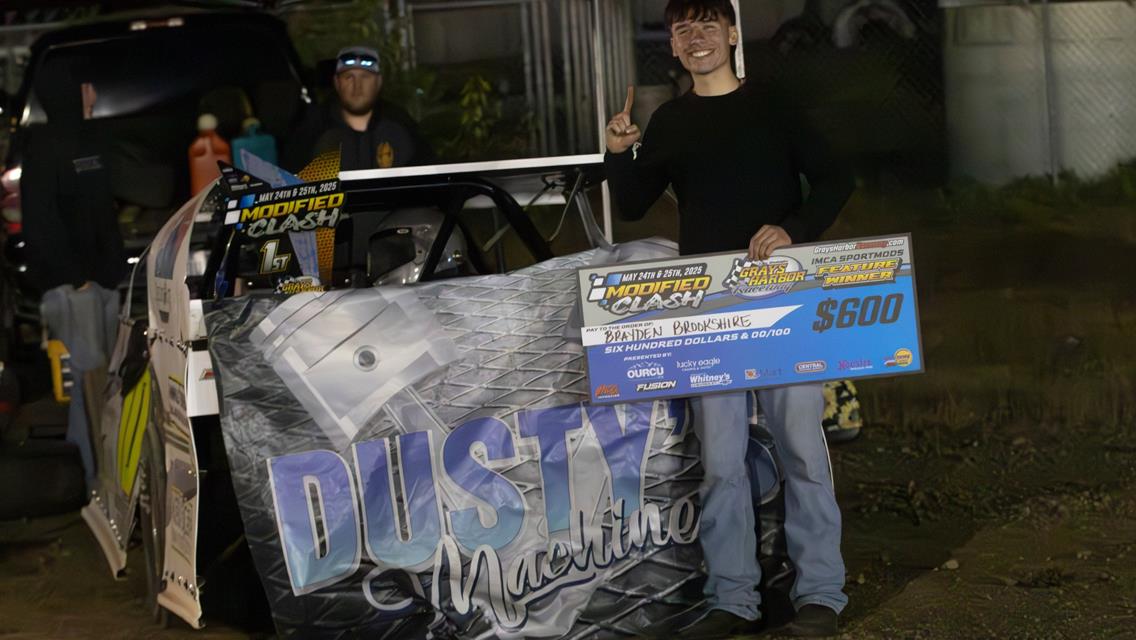 Eston Whistler wins Night 1 of the Modified Clash