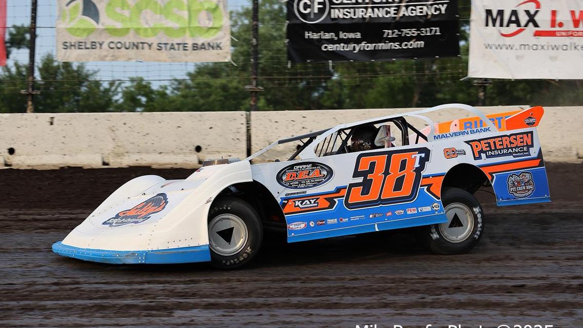 Shelby County Speedway (Harlan, IA) – Malvern Bank East Series – Rallen Zeitner Memorial – July 12th, 2025. (Mike Ruefer photo)