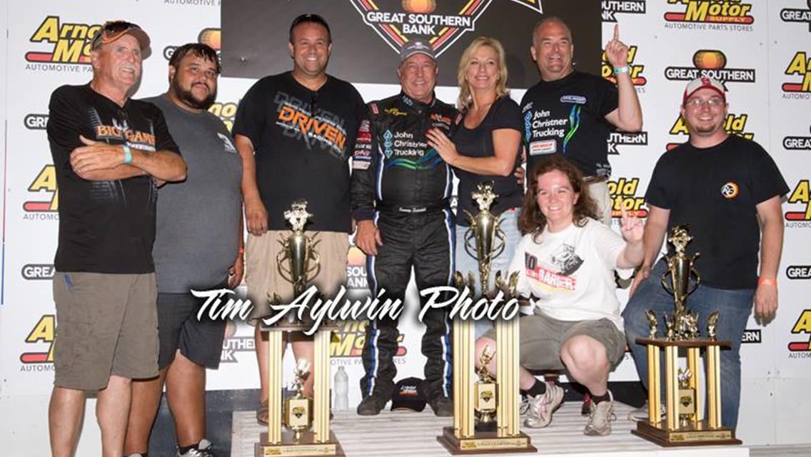 Swindell Becomes Only Second Driver to Win 410 and 360 Knoxville Nationals