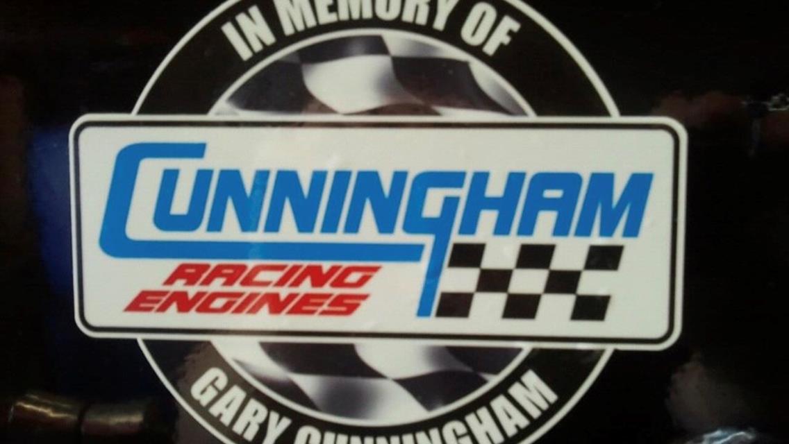 Tammy 10 Media, Racers, and Fans Boost Gary Cunningham Memorial Purse