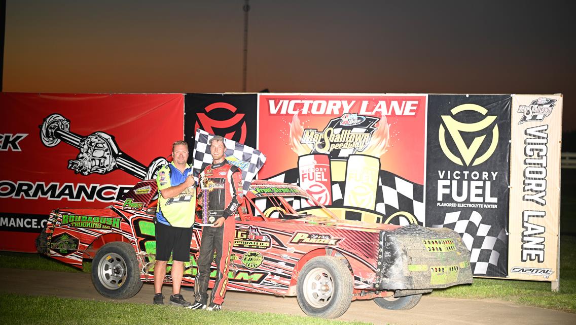 Schmidt Goes To Victory Lane. Berry, Graham, Carter Gray Return, Chandler Wins $500.00