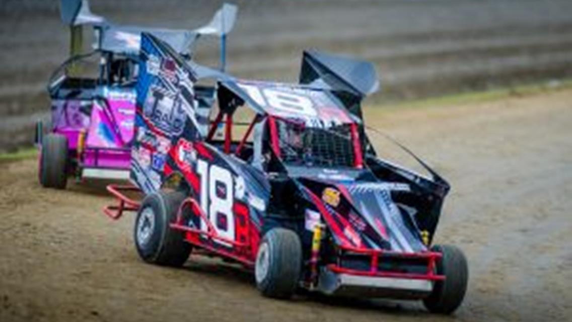 Kennedy, Boland, and Tarras start out the 2016 Blake Trucking Slingshot Season On Top!