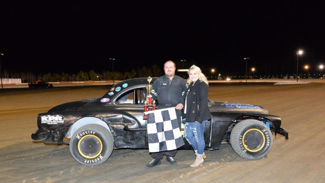 JOE TRACY GRABS FIRST LITTLE LINCOLN WIN OF THE SEASON AT DIS