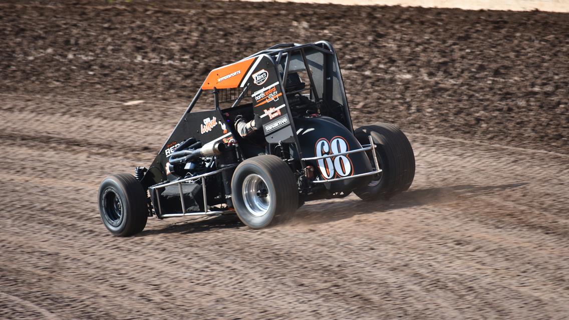 Blumer has Solid Weekend at Beaver Dam with Badger Midgets and Legends 10K