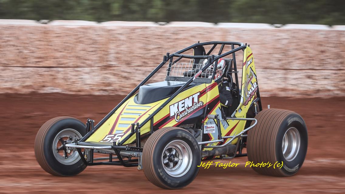 RED DIRT FINALE FACES 3 OKLAHOMA SPRINT HOPEFULS