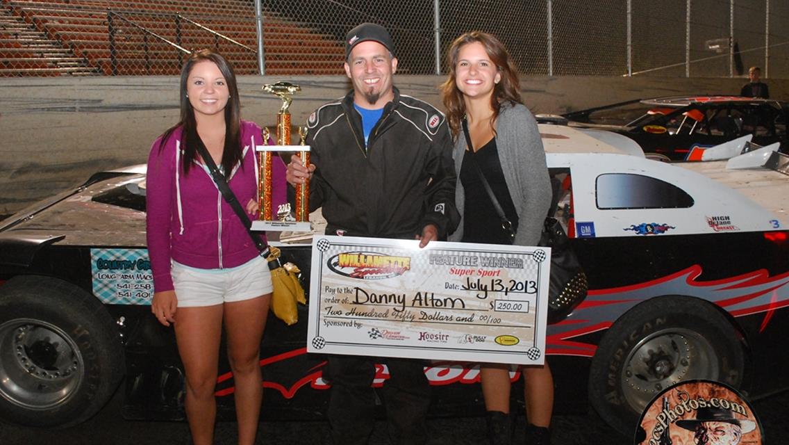 Wauge Wins 100-Lap IMCA Modified Feature At Willamette; Altom, James, and Glaser Pick Up Wins Too