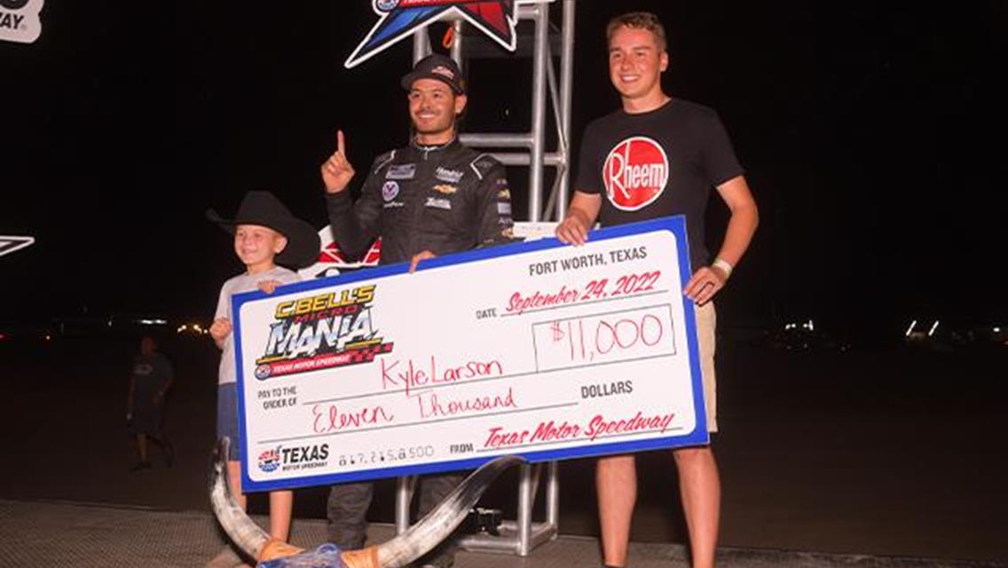 Kyle Larson Claims Championship Night in C.Bell’s Micro Mania with POWRi Micros