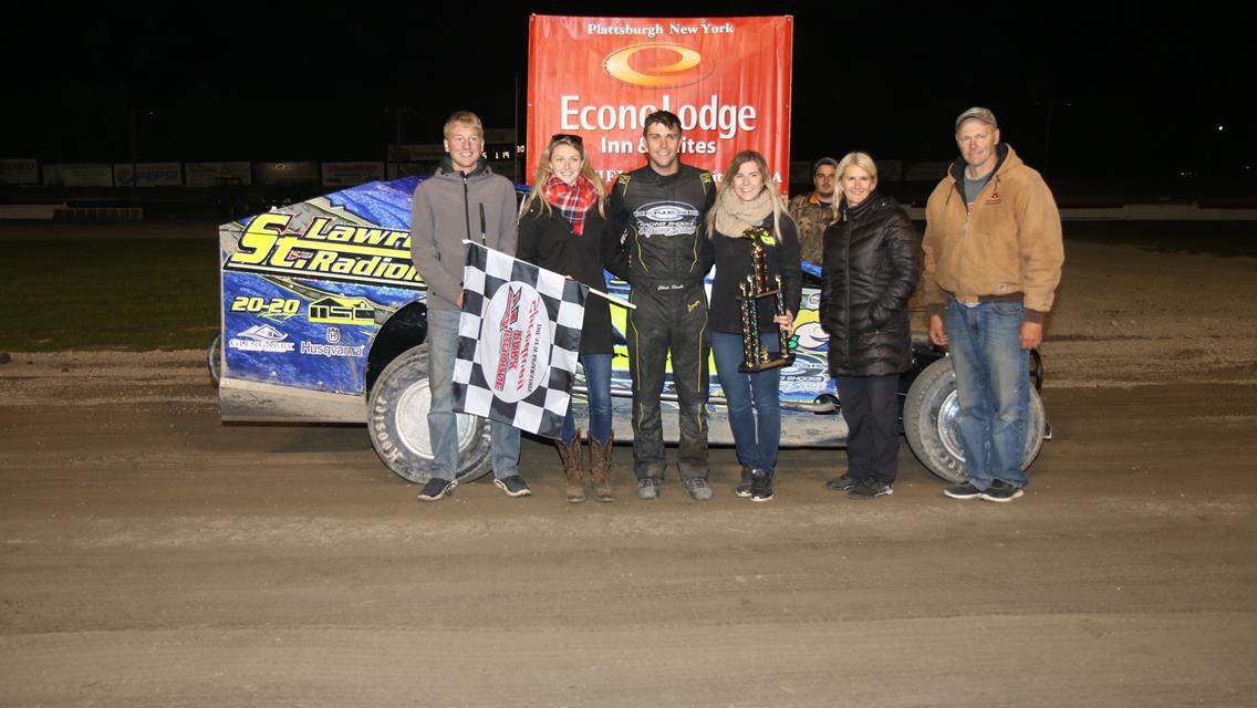 Raabe Wins Airborne Opener