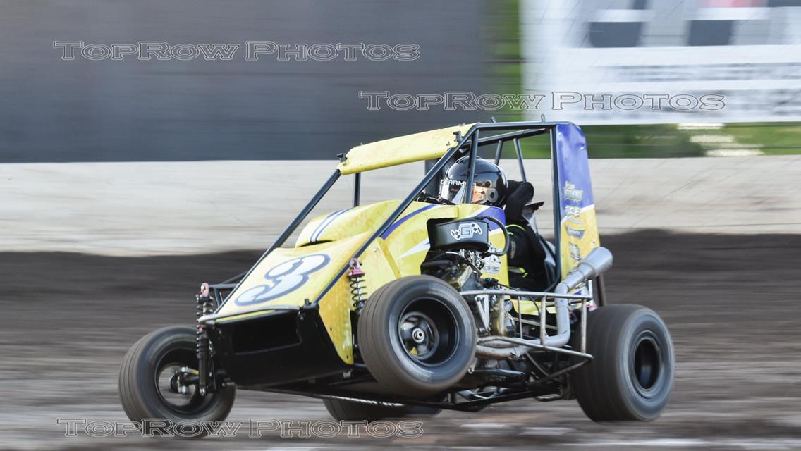 Non-Wing Nationals Approaching at Port City Raceway
