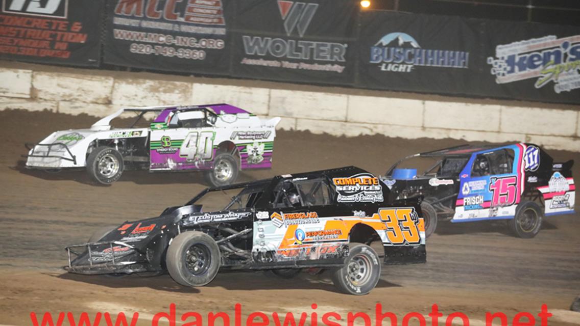 YARIE COPS OUTAGAMIE MODS; WENZEL WINS STOCK CAR BATTLE &amp; WAR (DeMars first time sportmod winner as champions crowned in all divisions).