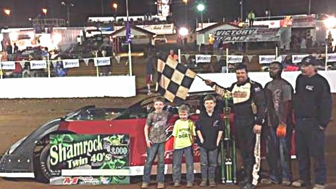 Riley Hickmans Wins in Super at Cleveland Speedway