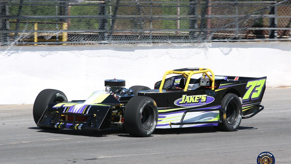 Noah Ratcliff Aiming to Climb Oswego Speedway&#39;s Small Block Super Championship Ladder in 2023; Select 350 Super Starts Also On Tap