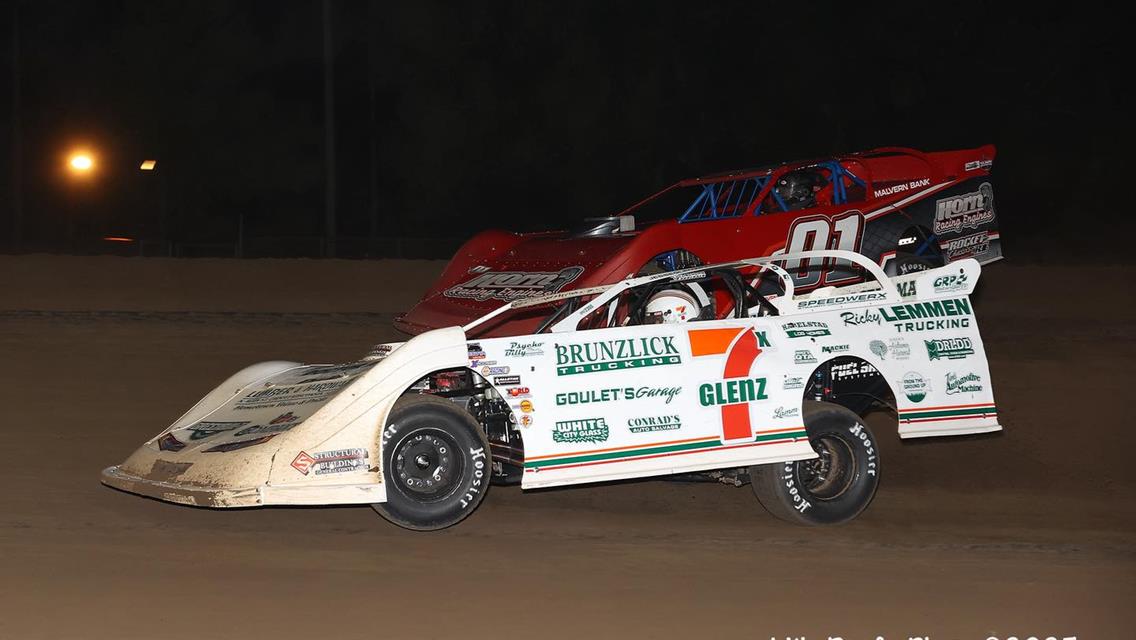 Maquoketa Speedway (Maquoketa, IA) – Malvern Bank East Series – May 24th, 2025. (Mike Ruefer Photo)
