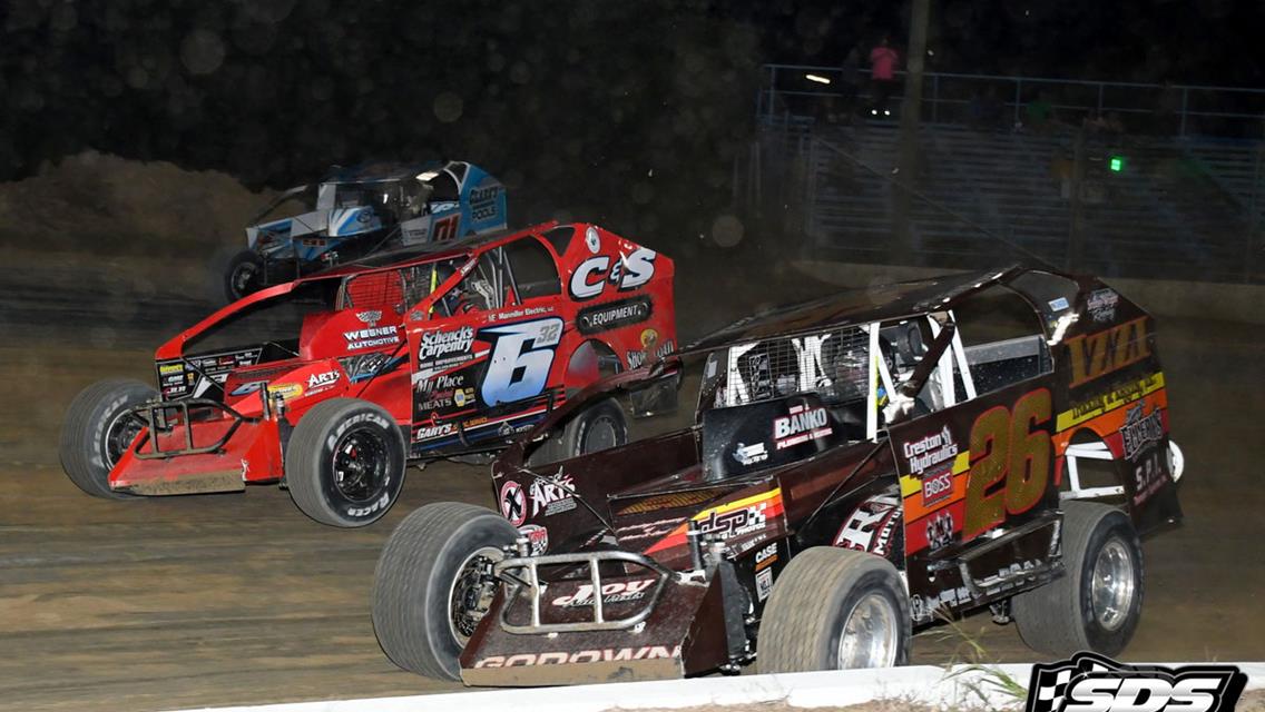 Godown Steals the Show Late at Georgetown Speedway on Northeastern Supply &amp; American Standard Night