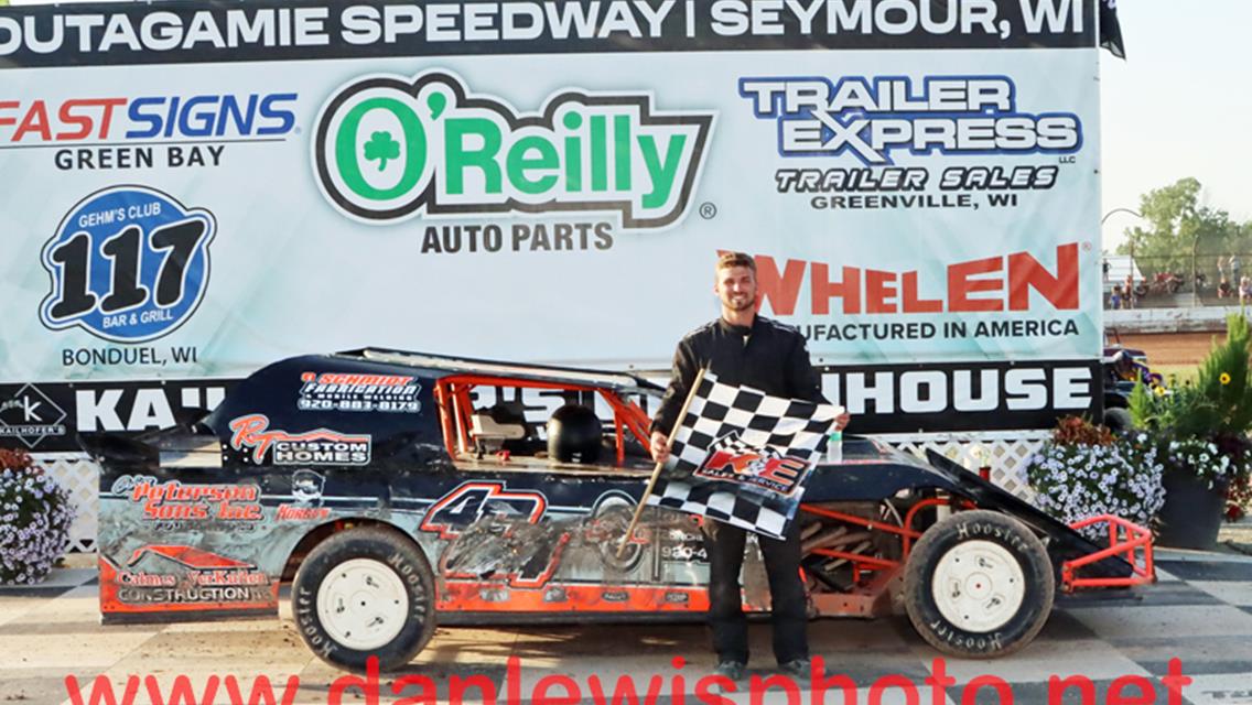 Schmidt, Woods, Stedjee, Vanderloop, Van Straten, and Kaufert Nab Independence Day Checkers