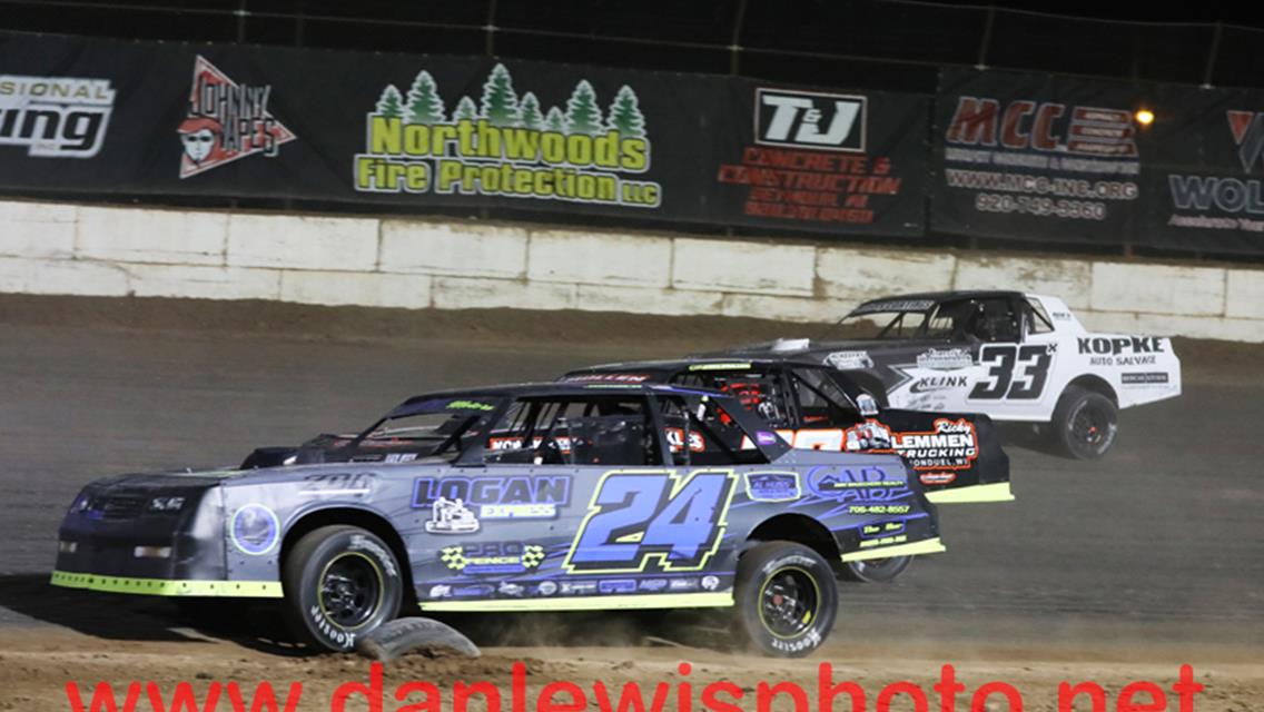 SCHEFFLER SAILS TO CAUTION FREE, OUTAGAMIE OPENER LATE MODEL WIN