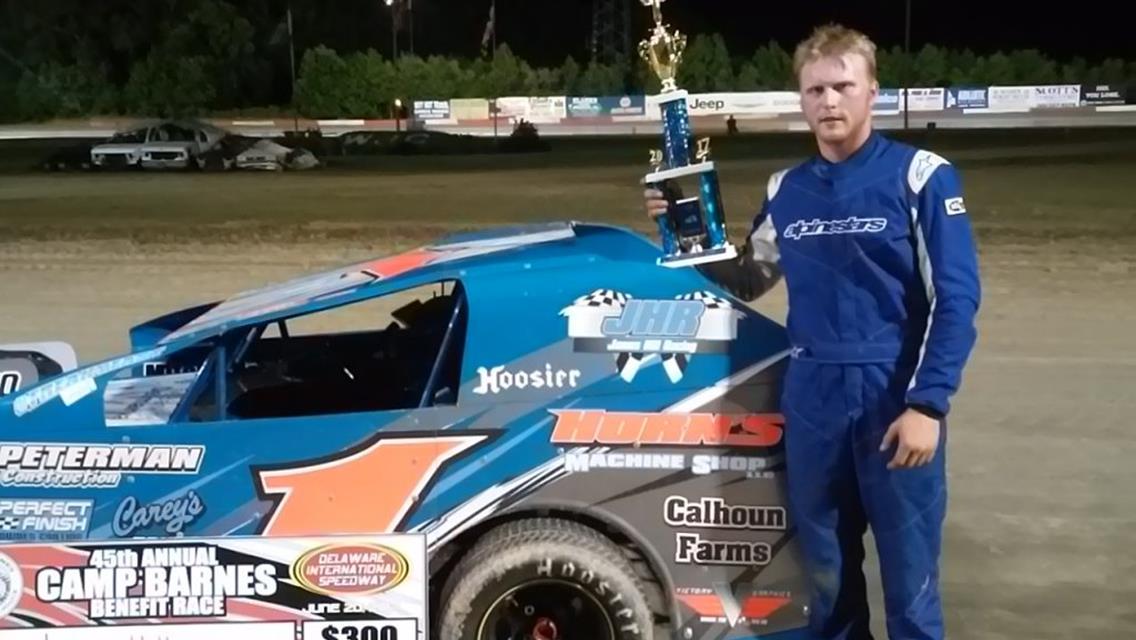 JAMES HILL DOMINATES AGAIN IN MOD LITES