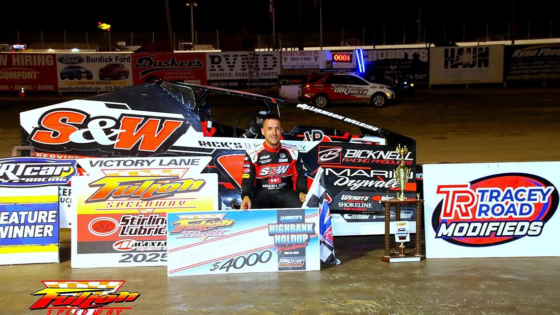 MAT STRIKES AGAIN: Mat Williamson Outduels Billy Dunn For Highbank Holdup Win at Fulton