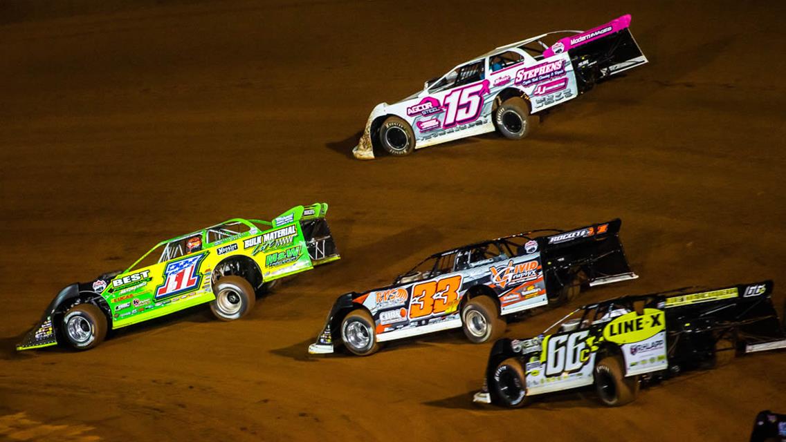 Tyler Erb attends Lucas Oil doubleheader in Peach State