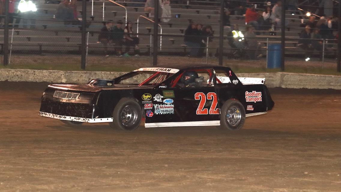 United Sprint League Shakes Up Tulsa Speedway With High-Speed Thrills, Vintage Vibes &amp; Tulsa Speedway Nostalgia