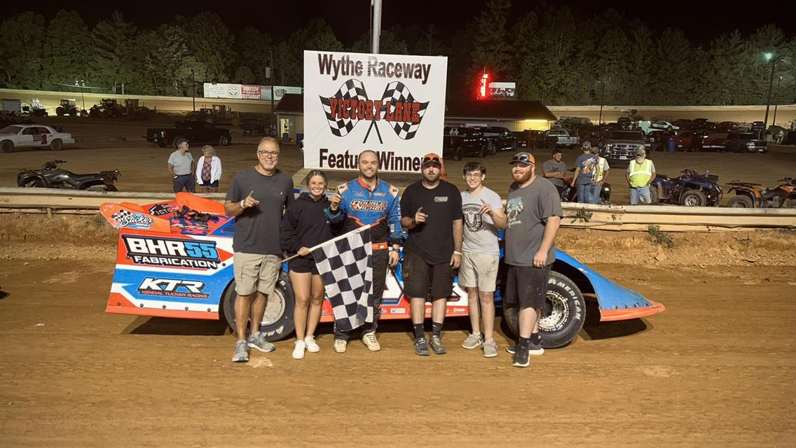 Tucker Wins Debut at Wythe