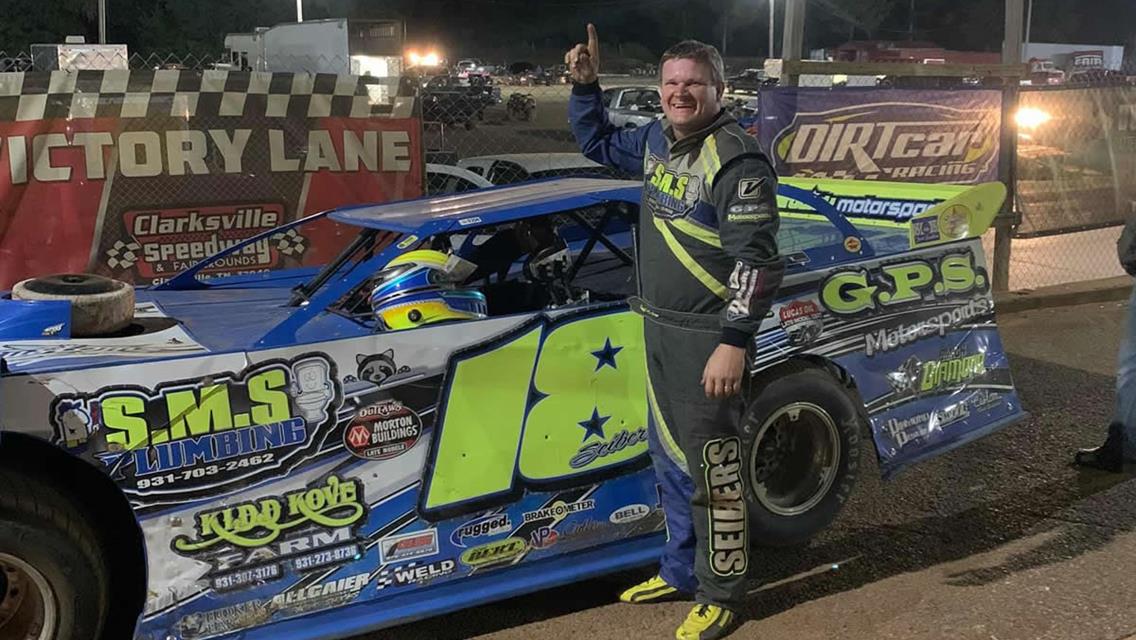 Seibers sails to eighth win of 2020 at Clarksville Speedway