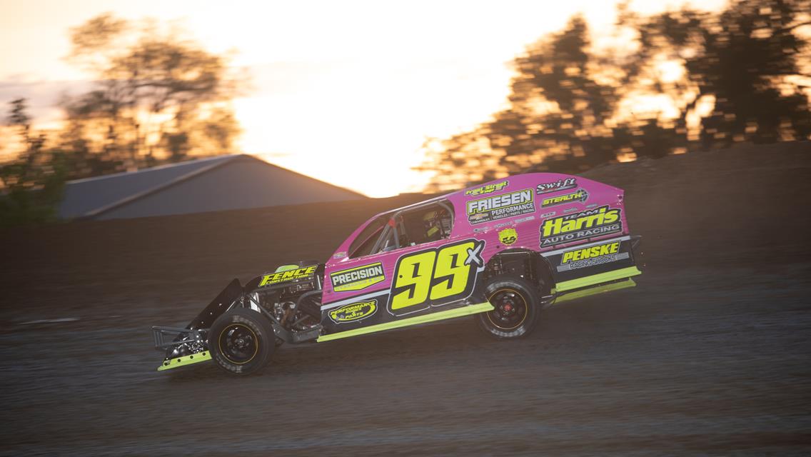June is the &#39;Month of Money&quot; for IMCA Modifieds at MoTown