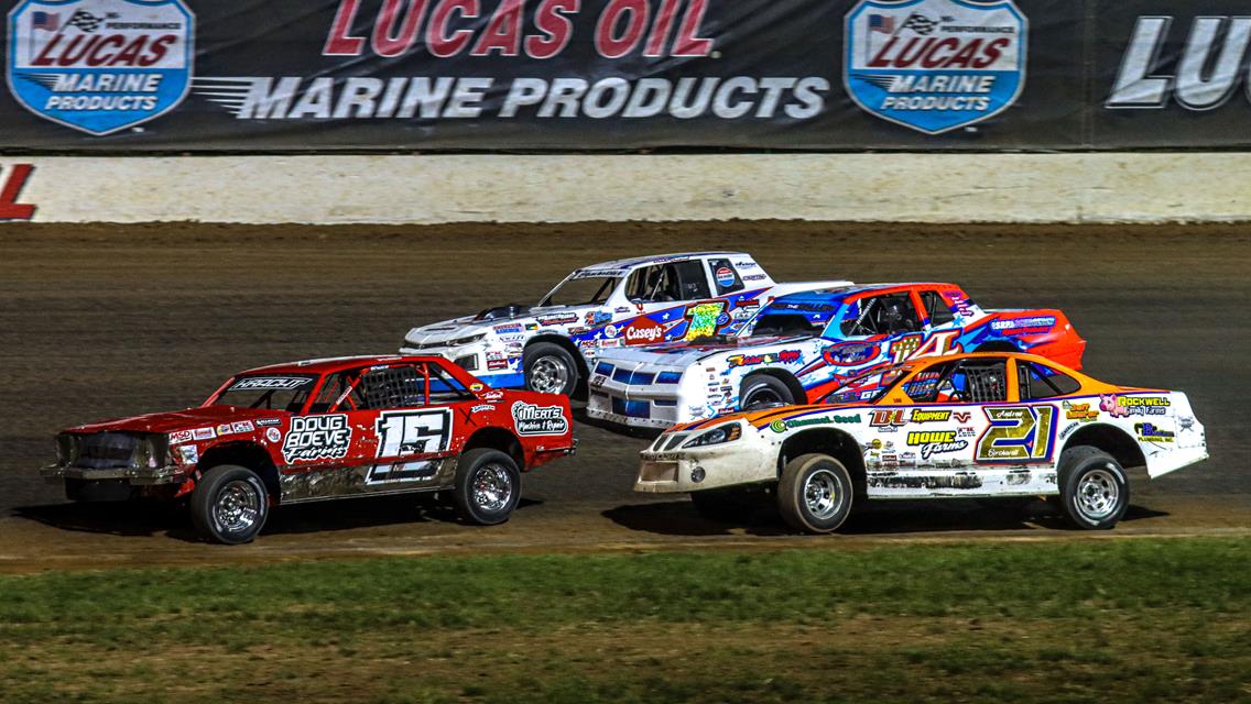 After another record field of cars, Summit USRA Nationals ready for Saturday-night finish at Lucas Oil Speedway