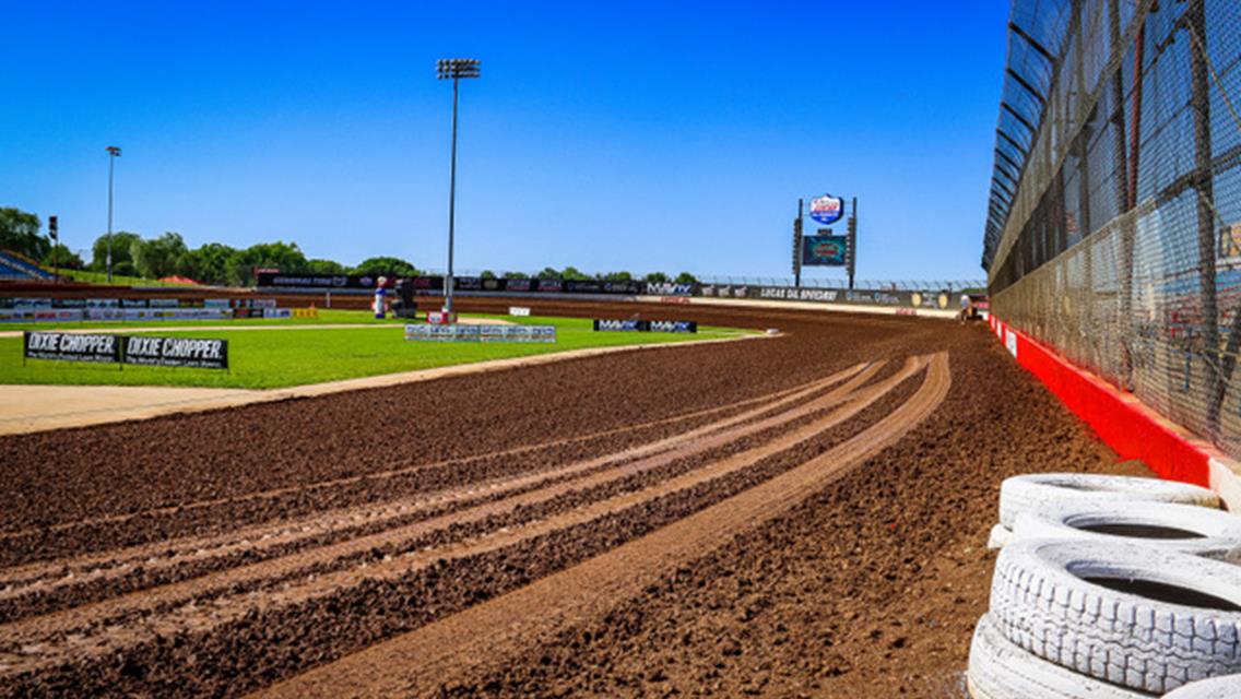 Busy weekend ahead at Lucas Oil Speedway with motorcycles, off road and dirt track action