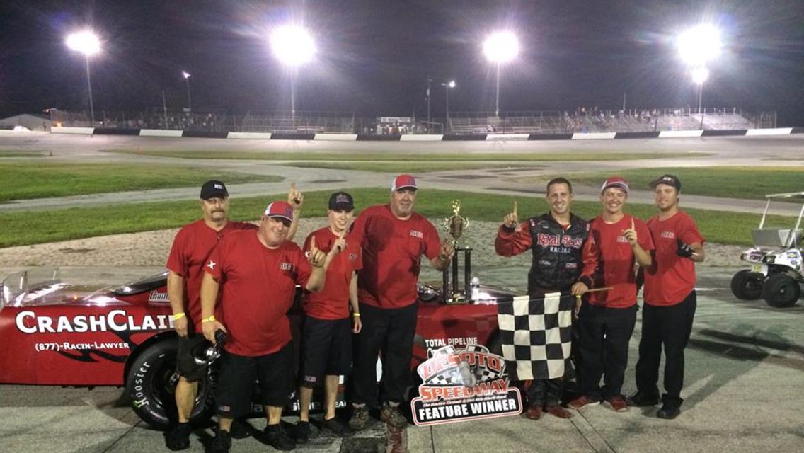 Campi dominates Late Model feature at Desoto