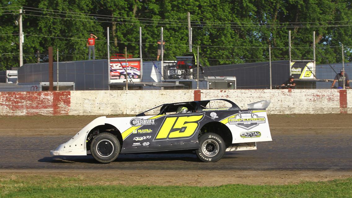 Payton Looney eager for Lucas Oil Speedway MLRA return at Wednesday&#39;s Mid-Week Mayhem