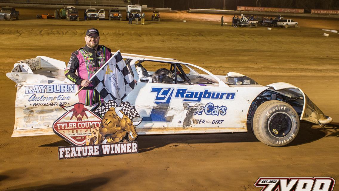 Rusty Schlenk Makes First Trek to &#39;Bullring&#39; a Victorious One; Chad Smith Scores Emotional Win