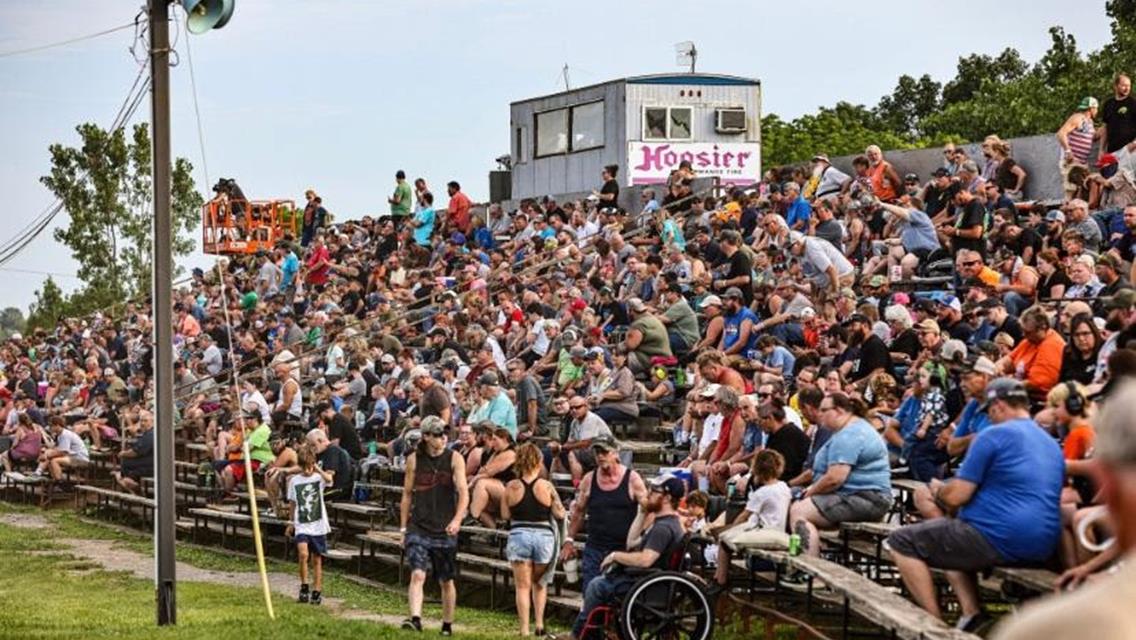 Packed grandstands for Saturday&#39;s Birthday Race at Oakshade Raceway, co-sanctioned by the Valvoline American Late Model Iron-Man Series and DIRTcar Summer Nationals.