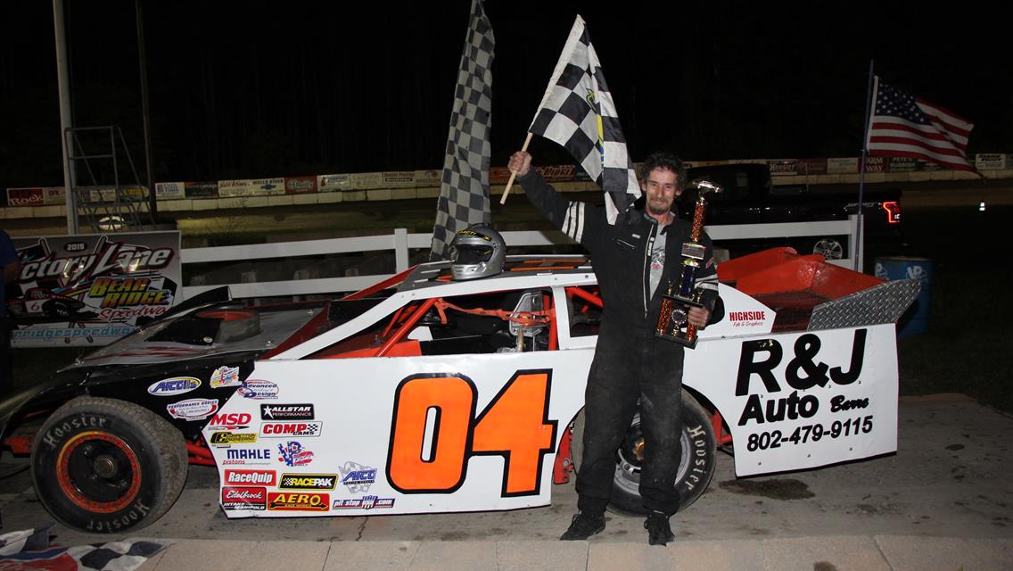 Josh Harrington wins in the Wells River Chevrolet DIRTcar Sportsman Coupes, Jordan Fornwalt gets win #6 in the Sabil &amp; Sons DIRTcar Sportsman Modified
