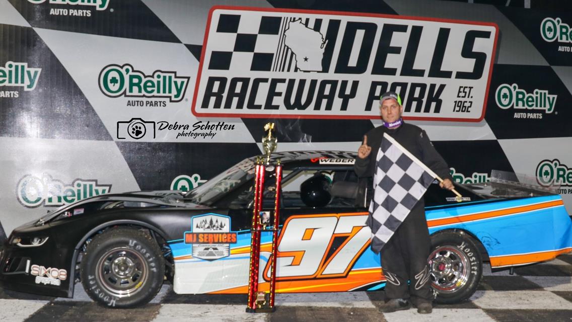 Weber Tops Dells Sportsman