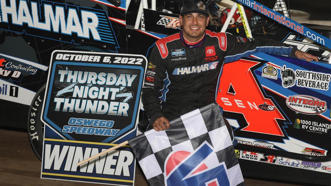 Friesen Takes Checkers as Super DIRT Week Honors 50 Years of Champions