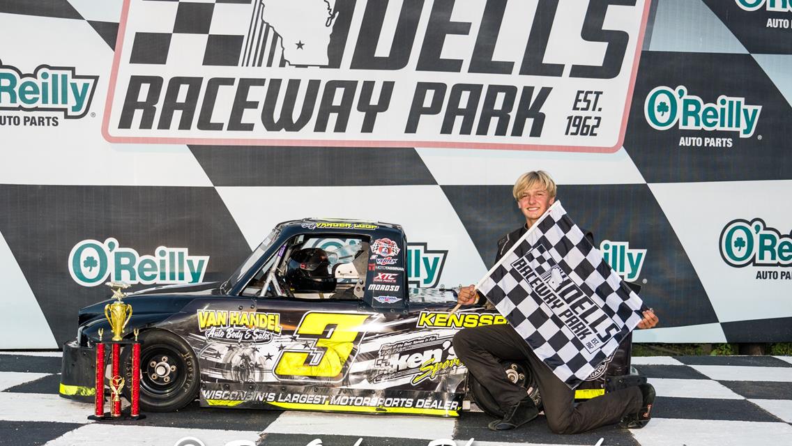 BRADY VANDERLOOP CRUISES TO SPORT TRUCK DRP WIN