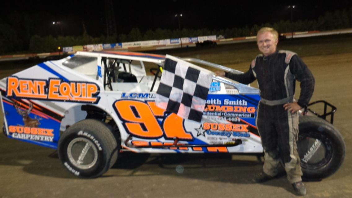 MATT SMITH SCORES 1ST WIN OF THE SEASON IN AC DELCO SPORTSMAN