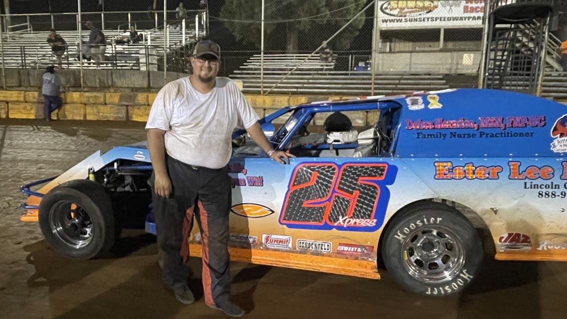 Cassell Scores Huge Victory In Round Six Of The 2021 Wild West Modified Shootout; Sanders Earns First SSP Win